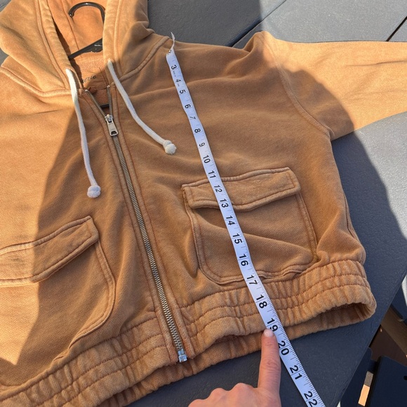 Aerie zip up hoodie. Size small. - Picture 14 of 14